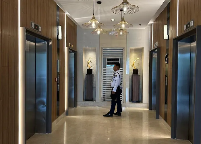 Apartahotel Mall Of Shore 3 Near Airports